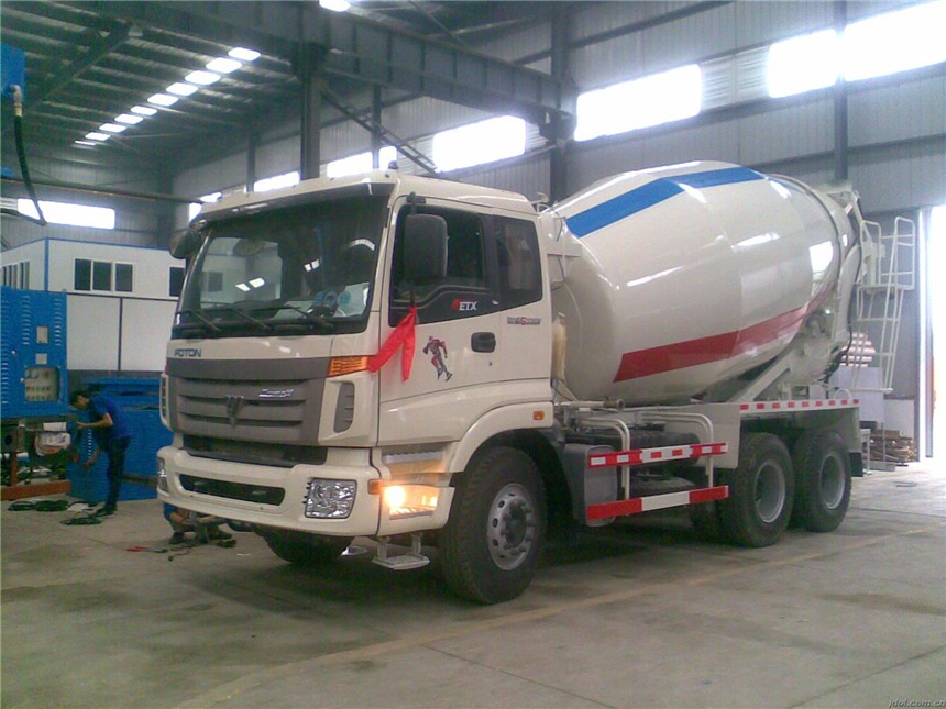 福田單橋攪拌車(chē)展示圖1